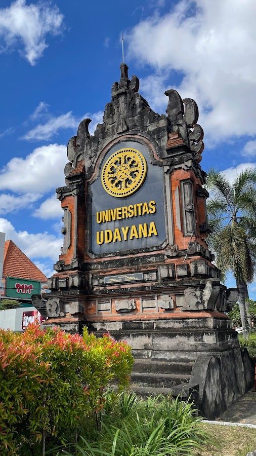 kuliah di Universitas Udayana